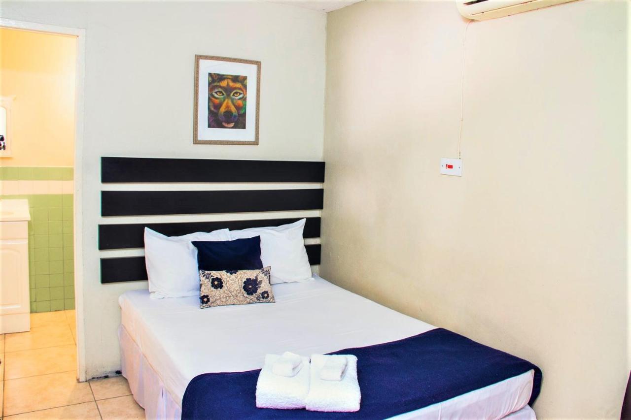 Eventuality B&B New Кінгстон Екстер'єр фото